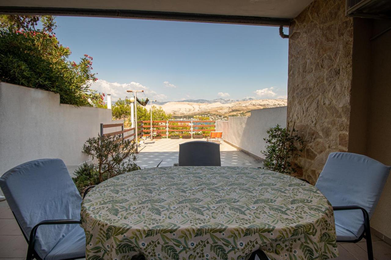 Apartments Mia Pag Town Εξωτερικό φωτογραφία