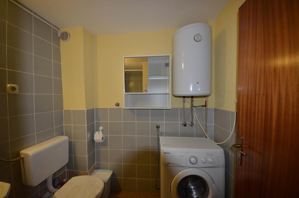 Apartments Mia Pag Town Εξωτερικό φωτογραφία